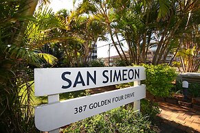 San Simeon Apartments