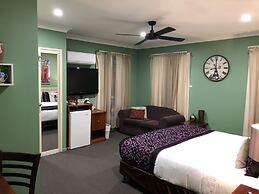 Aussie Rest Motel