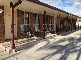 Aussie Rest Motel