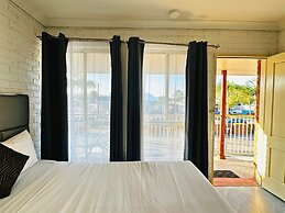 Aussie Rest Motel