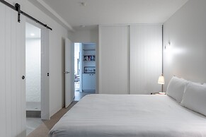 The Rocks Resort