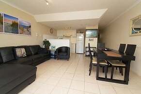 Crystal Beachfront Apartments