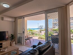 Crystal Beachfront Apartments