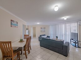 Crystal Beachfront Apartments