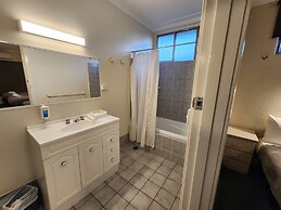 Hume Inn Motel Albury CBD