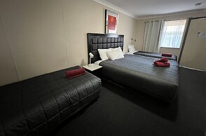 Almond Inn Motel