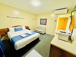 Ardeanal Motel West Wyalong