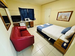 Ardeanal Motel West Wyalong