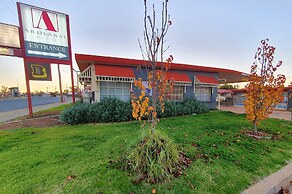 Ardeanal Motel West Wyalong