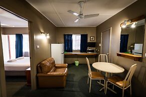 Ardeanal Motel West Wyalong
