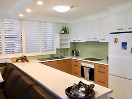 Boulevard North Holiday Apartments