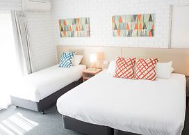 Nightcap at Archer Hotel