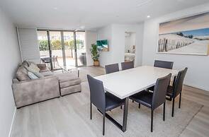 Bay Royal Apartments