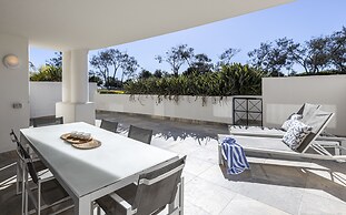 Bay Royal Apartments