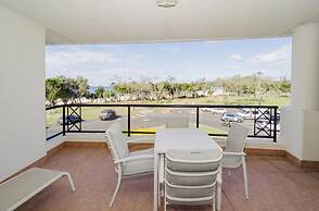 Bay Royal Apartments