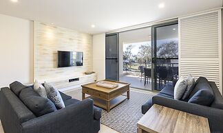 Bay Royal Apartments