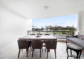 Bay Royal Apartments