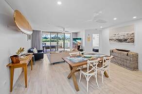 Bay Royal Apartments