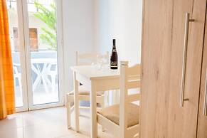 Mastorakis Hotel And Studios