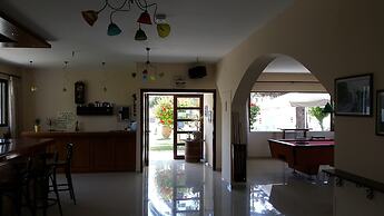 Mastorakis Hotel And Studios