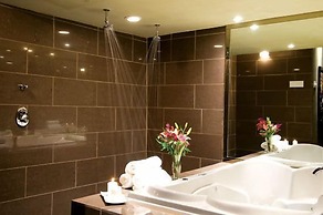 Motel Capri & Suites