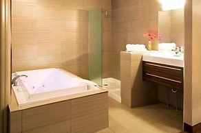 Motel Capri & Suites