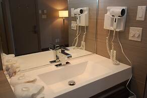 Motel Capri & Suites