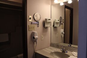 Motel Capri & Suites