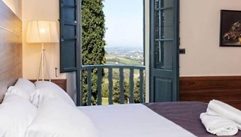 La Loggia Historic Resort