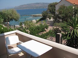 Lakonia Bay - Apartments