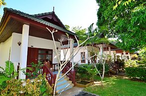 First Bungalow Beach Resort