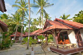 First Bungalow Beach Resort