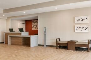 Candlewood Suites Fayetteville Fort Bragg, an IHG Hotel