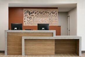 Candlewood Suites Fayetteville Fort Bragg by IHG