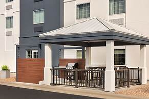 Candlewood Suites Fayetteville Fort Bragg by IHG