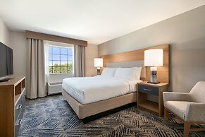 Candlewood Suites Fayetteville Fort Bragg by IHG