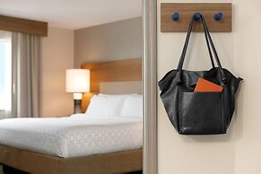 Candlewood Suites Fayetteville Fort Bragg by IHG