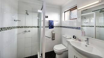 Forest Lodge Motor Inn & Restaurant