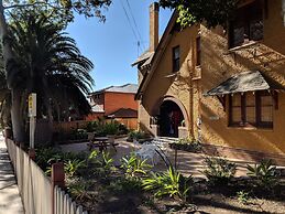 Burwood Bed And Breakfast