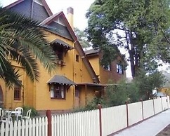 Burwood Bed And Breakfast