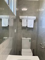 High Mountains Motor Inn