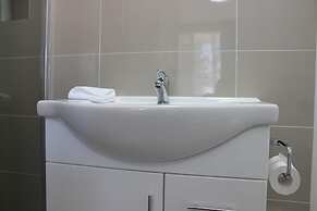 High Mountains Motor Inn