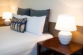 Hawkesbury Race Club Motel