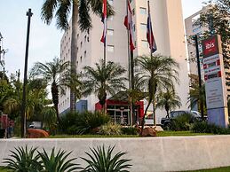 Ibis Asuncion
