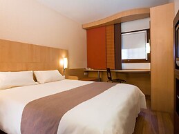 Ibis Asuncion