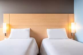 Ibis Asuncion