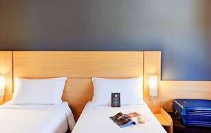 Ibis Asuncion