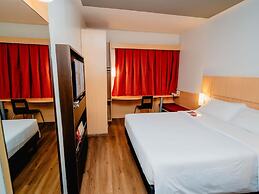 Ibis Asuncion