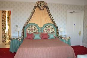 Fernhill Hotel
