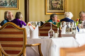 Fernhill Hotel
